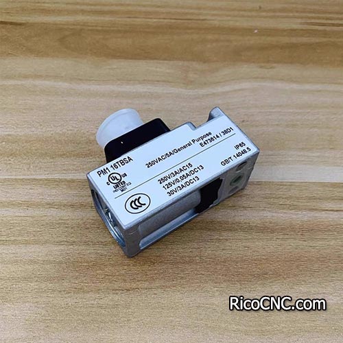 R412010718 Pneumatic Pressure Switch